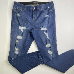 Torrid 20T Bombshell Skinny High Rise Premium Stretch Destructed Jean Dark Wash